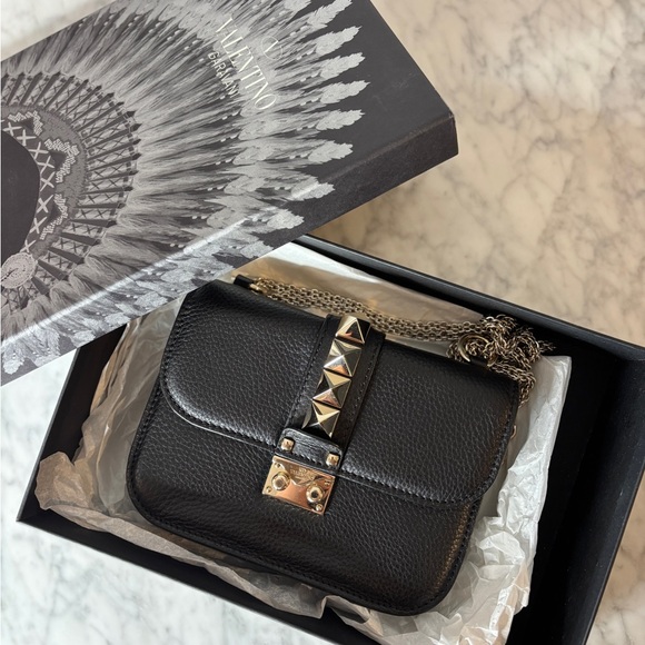 Valentino Garavani Black Leather Crossbody Bag with Gold Studs - Picture 2 of 7